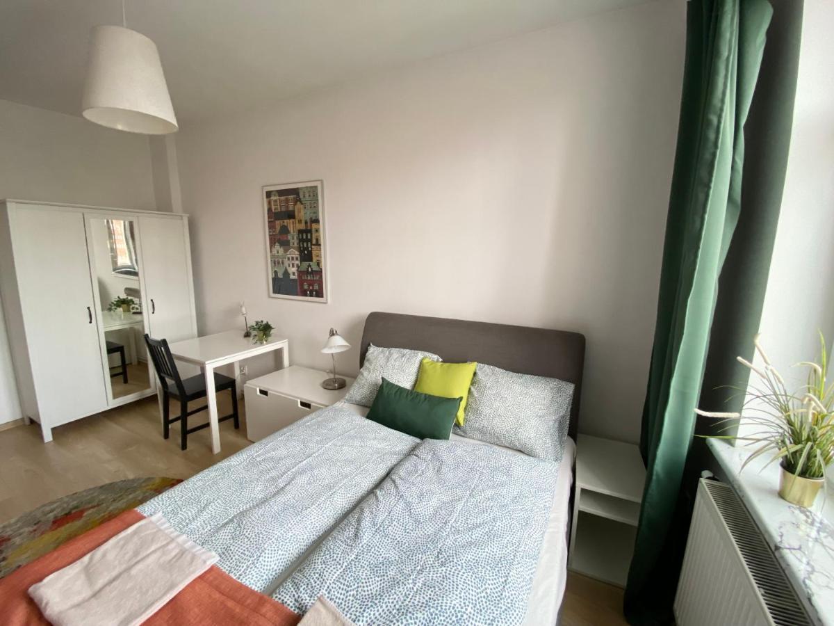 Hello Apartments Amazing River View 4 Bedrooms & Balcony Gdansk Exterior photo