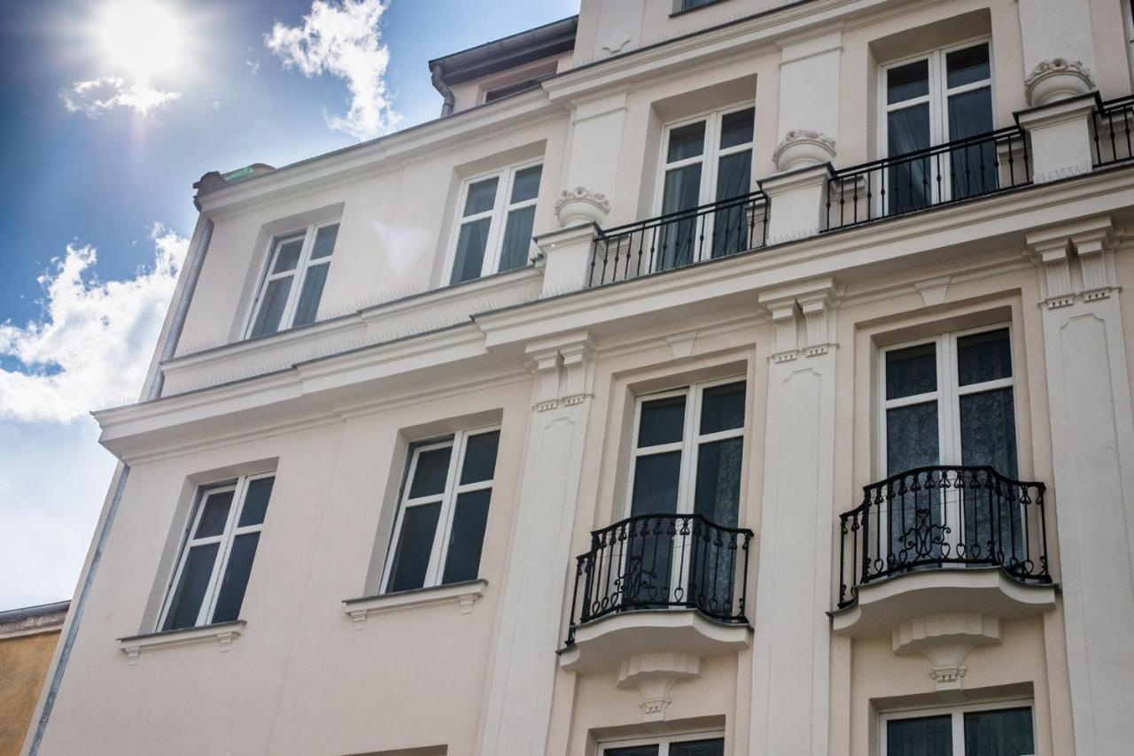 Hello Apartments Amazing River View 4 Bedrooms & Balcony Gdansk Exterior photo